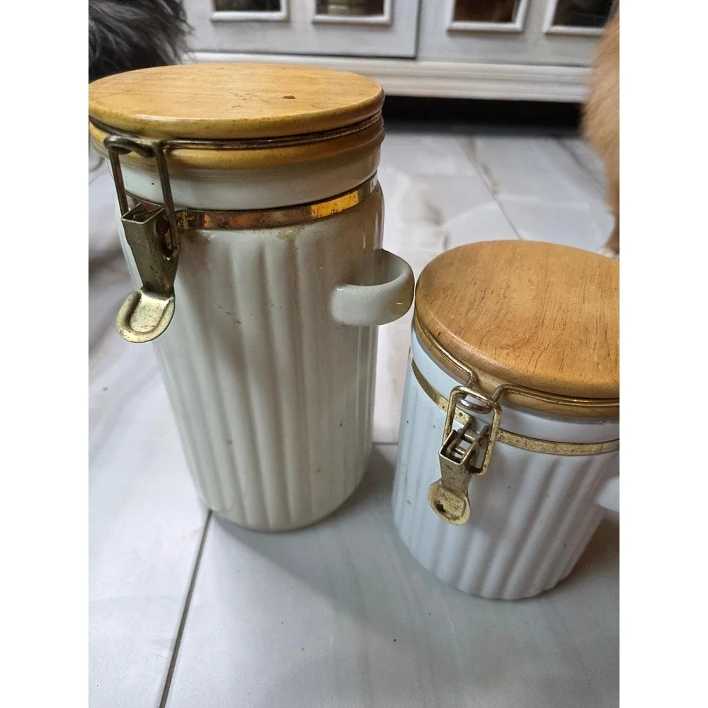 Vintage Ceramic Canister Set‎ Wood Lids Clamp Latch Farmhouse Kitchen Storage B2